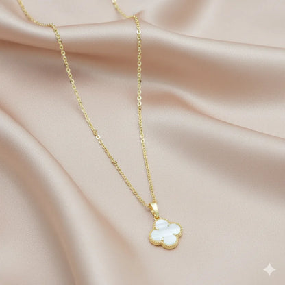 Collar Trébol Aurora